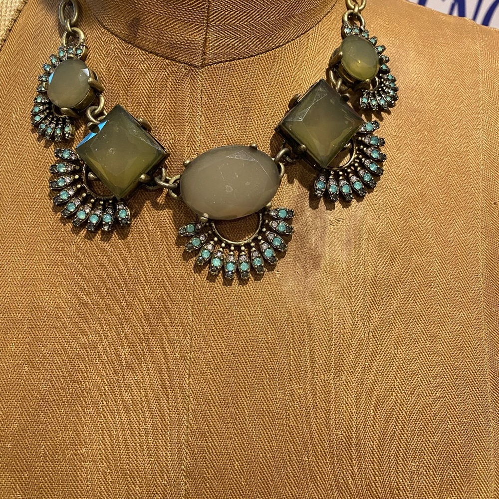 Anthropologie Green and Silver Statement Necklace